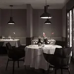 Scotty & Emily Hotel