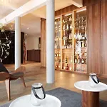 Scotty & Emily Hotel