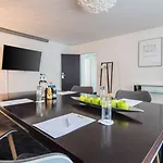 Scotty & Emily Hotel Ulm