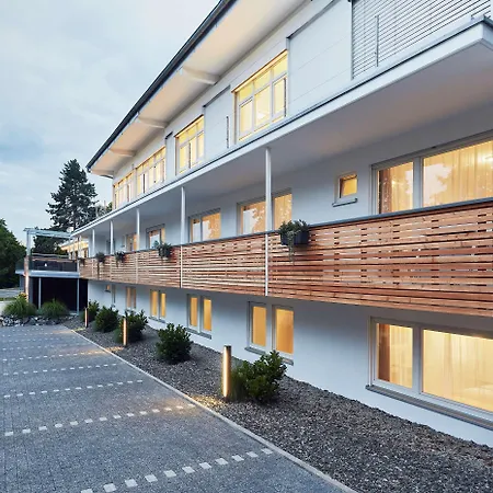 Western Atrium 4*