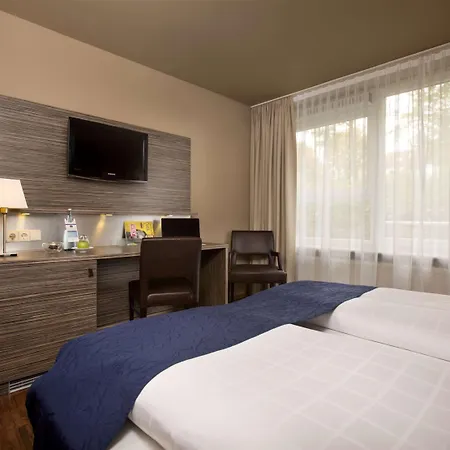 Western Atrium Hotel