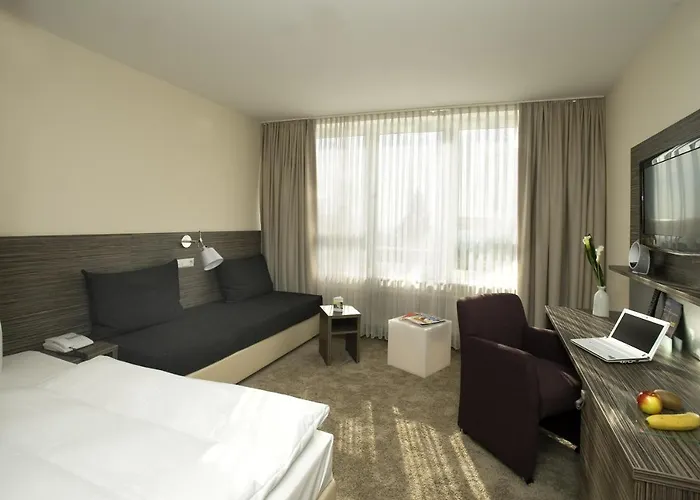 Scotty & Emily Hotel Ulm