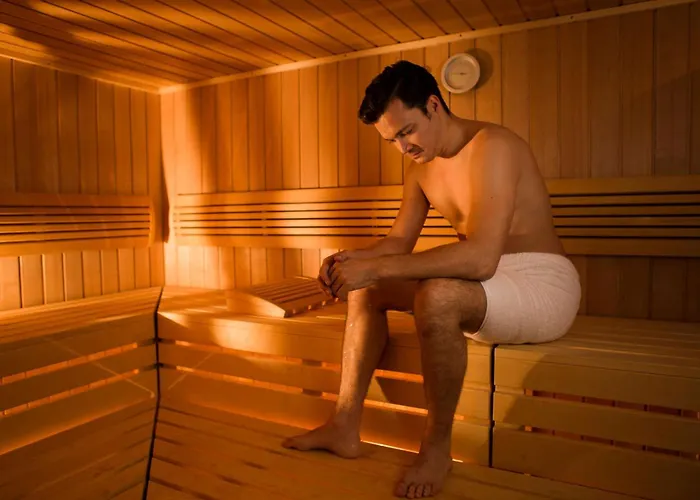 מלון Scotty & Emily אולם